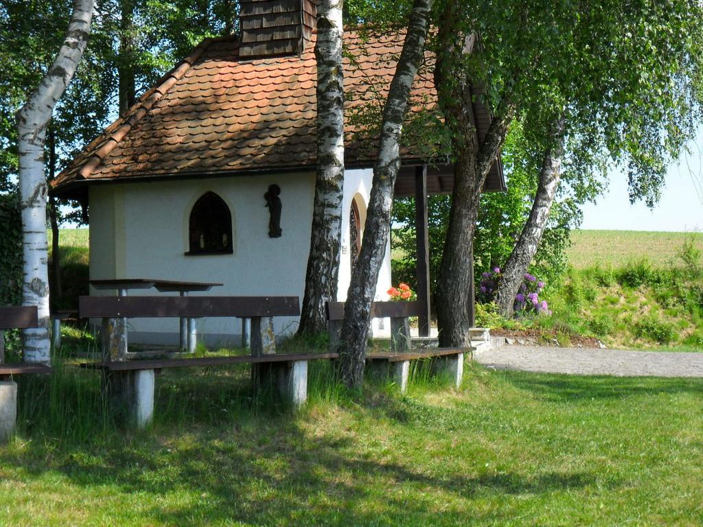 Holiday Flat With Swimming Pool In Prackenbach Viechtach Esterno foto